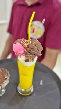 مشروب آيس كريم فواكه مشكلة