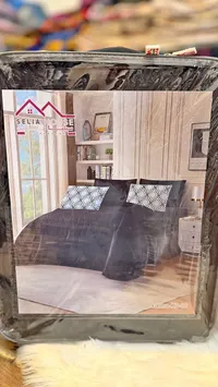 طقم مفارش سرير كارما - سيليا هاوس (Selia House)