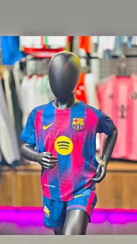 طقم رياضي للأطفال نادي برشلونة - نايكي (Nike)