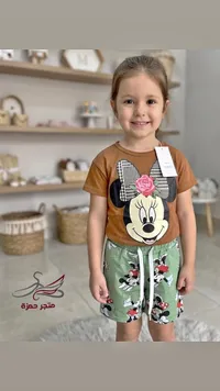 طقم شورت وتيشيرت بطبعة ميني ماوس للأطفال