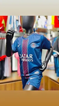 طقم رياضي للأطفال - باريس سان جيرمان (Nike)