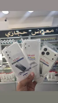 غطاء حماية شفاف للهواتف الذكية - تشكيلة موديلات متنوعة