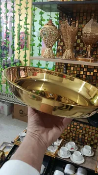 طبق تقديم بيضاوي ذهبي فاخر