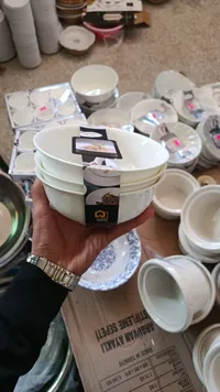 طقم أوعية تقديم سيراميك أبيض
