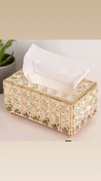 صندوق منديل كريستالي ذهبي