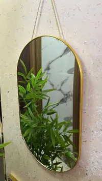 مرآة حائط بيضاوية - إطار ذهبي