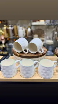 طقم أكواب سيراميك بتصميم بارز