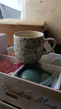 طقم أكواب بورسلين منقط - 6 قطع