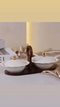 طقم تقديم سيراميك مزدوج مع قاعدة خشبية