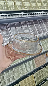 طقم فناجين قهوة زجاجي بحواف ذهبية
