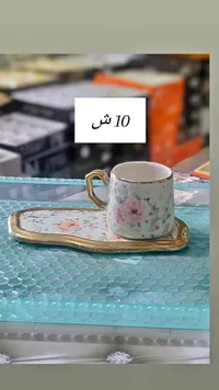طقم فنجان قهوة مع صحن مزخرف بالورود - سوق غزة