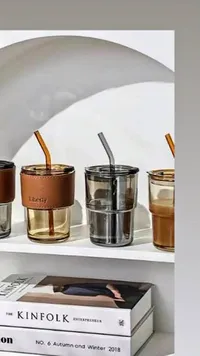كوب زجاجي بغطاء وقشة - ليبرتي (Liberty)