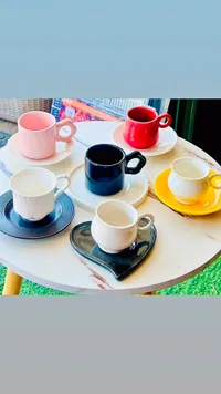 طقم أكواب وصحون قهوة (مجموعة متنوعة)