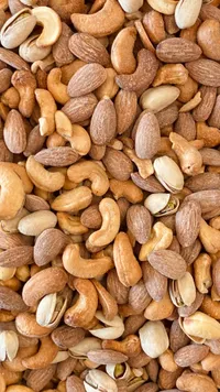 مكسرات مشكلة - كاجو وبندق وفستق
