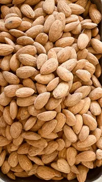 لوز طبيعي