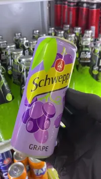 مشروب غازي بالعنب - شويبس (Schweppes)