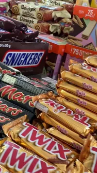 أصابع شوكولاتة تويكس (Twix)