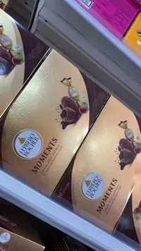 شوكولاتة مومنتس - فيريرو روشيه (Ferrero Rocher)