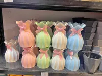 فازات زينة مزينة بشريط ساتان