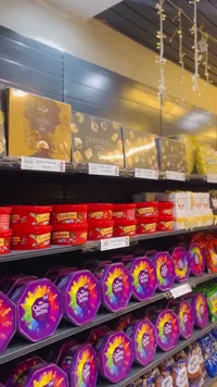 علبة شوكولاته كوالتي ستريت - Quality Street
