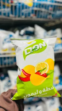 شيبس بطاطس بنكهة الشطة والليمون - ليون (Lion)