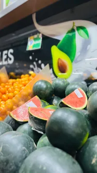 بطيخ طازج