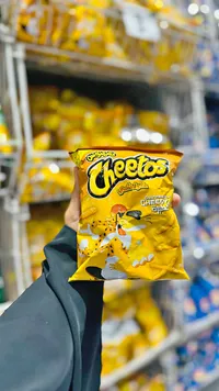شيبس ذرة مقرمش بنكهة الجبنة - شيتوس (Cheetos)