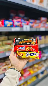 ألواح شوكولاتة متنوعة (Hungry Bear, Furor, Carameo)
