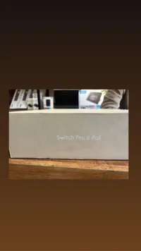 سويتش شبكة احترافي 8 منافذ مع خاصية الطاقة عبر الإيثرنت - سويتش برو 8 بي أو إي (Switch Pro 8 PoE)