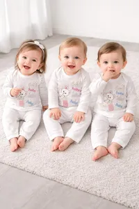 طقم ملابس أطفال لطيف (Cute Baby Clothes Set)