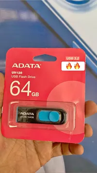 فلاشة يو إس بي 64 جيجابايت - أداتا (ADATA)