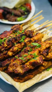 شيش طاووق - وجبة شرقية