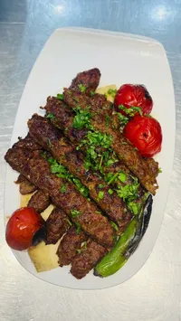 شيش طاووق لحم مشوي
