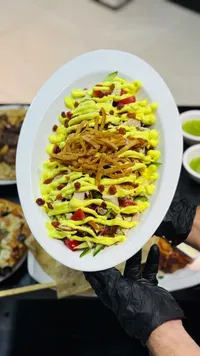سلطة دجاج مشوي