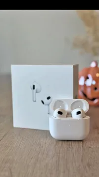 سماعات إيربودز الجيل الثالث - أبل (Apple)