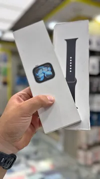 ساعة ذكية شبيهة أبل (Apple)
