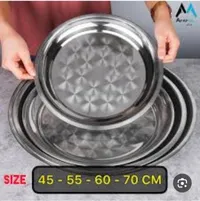 طقم صواني معدنية استainless steel متعددة الأحجام