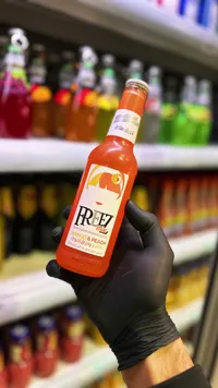 مشروب غازي بالمانجو والدراق - فريز (Freez)