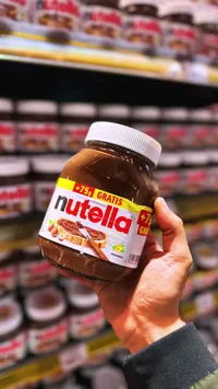 كريمة البندق بالكاكاو - نوتيلا (Nutella)
