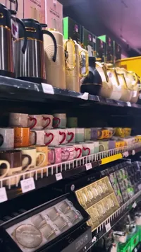 طقم فناجين قهوة زجاجي مع أطباق