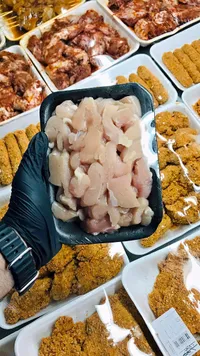 شرائح صدور دجاج طازجة