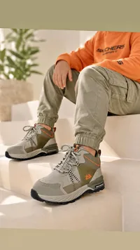 حذاء رياضي للأطفال - سكيتشرز (Skechers)