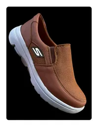حذاء رياضي شبابي - سكيتشرز (Skechers)