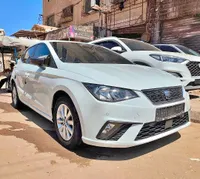 سيارة سيات إيبيزا (SEAT Ibiza)