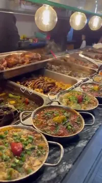 وجبة طعام جاهزة — طبق لحم بالخضار