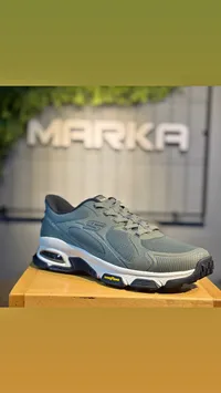 حذاء رياضي رجالي - سكتشرز (Skechers)