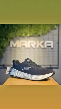 حذاء رياضي - سكيتشرز (Skechers)