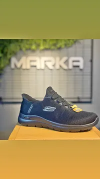 حذاء رياضي رجالي - سكيتشرز (Skechers)