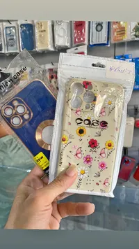 كفر جوال بتصميم زهور وفراشات (Case)