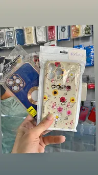 جراب موبايل بتصميم زهور وفراشات (CASE)